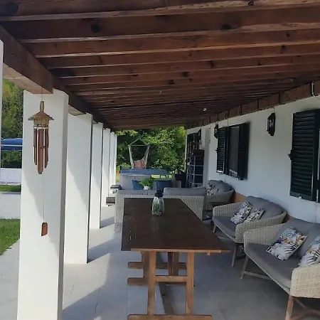 Quinta Turki Malika *