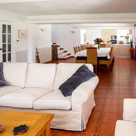 Quinta Turki Malika Villa Obidos